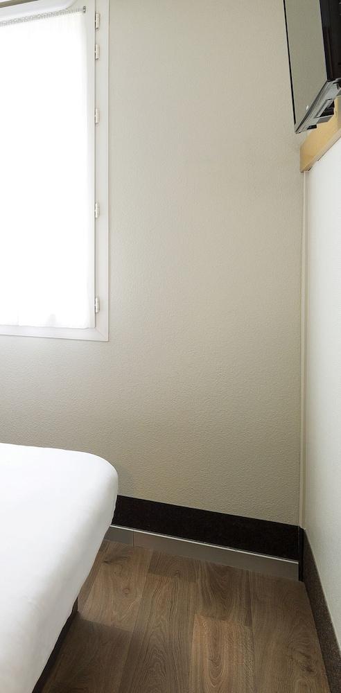 B&B Hotel Μοντωμπάν Εξωτερικό φωτογραφία