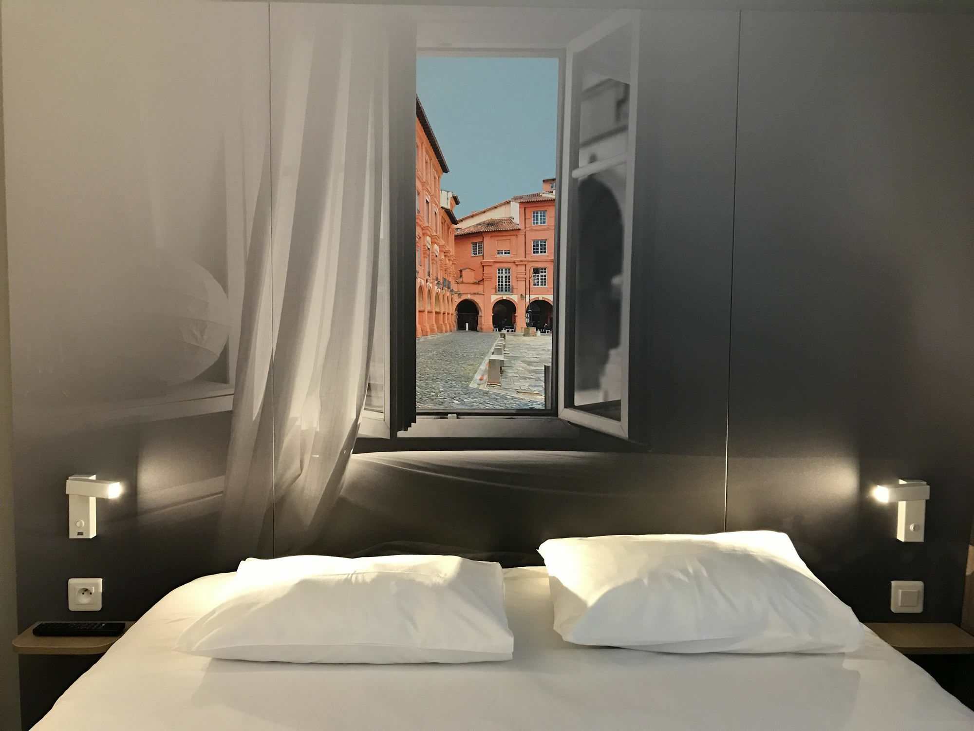 B&B Hotel Μοντωμπάν Εξωτερικό φωτογραφία