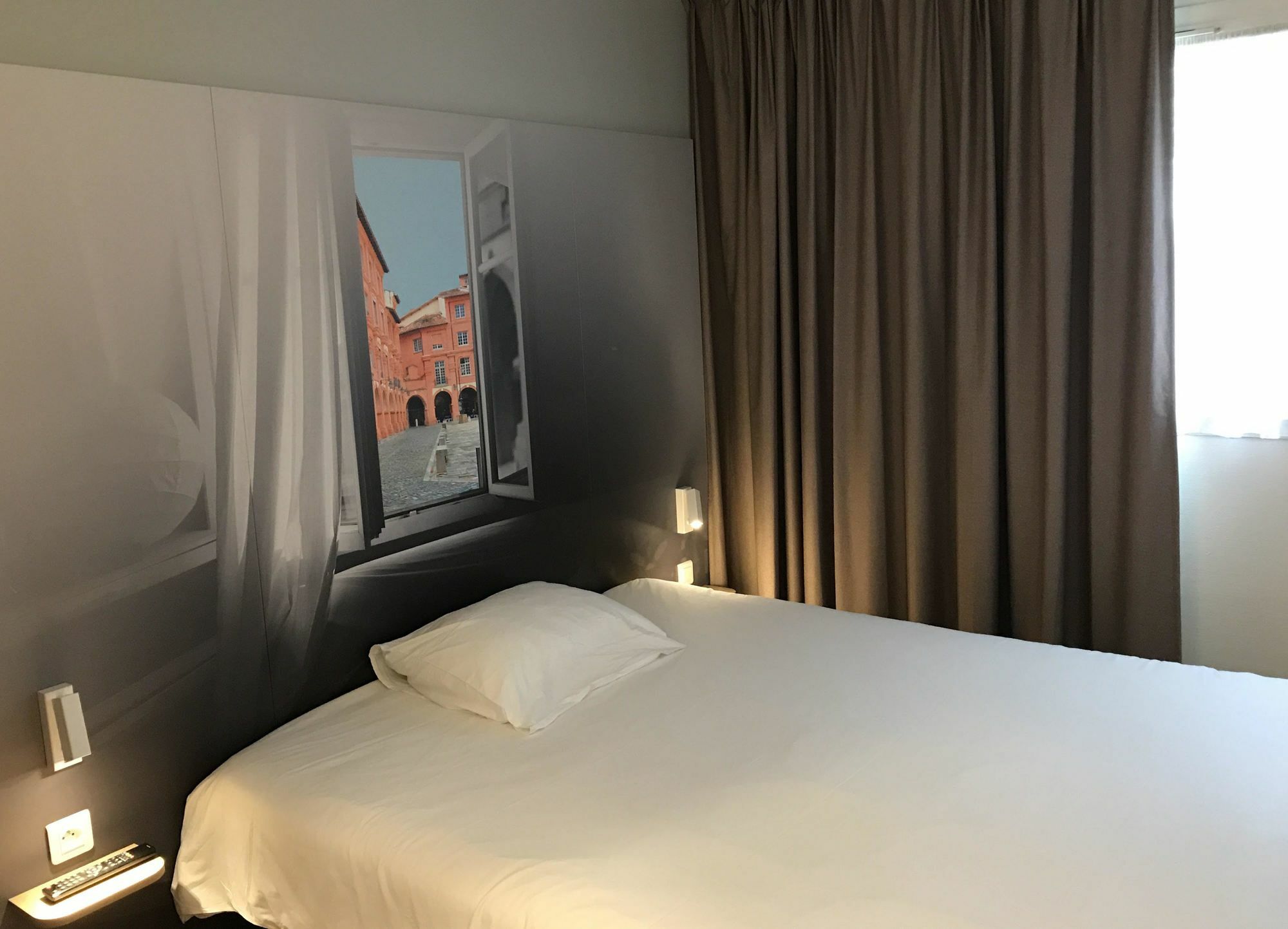 B&B Hotel Μοντωμπάν Εξωτερικό φωτογραφία